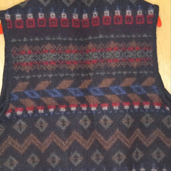 Woolrich Blanket Concho Vest - Picture 6 of 8
